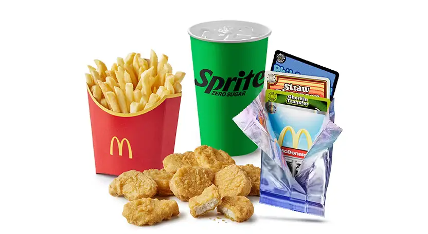 CARDS 9 McNuggets Meal Medium